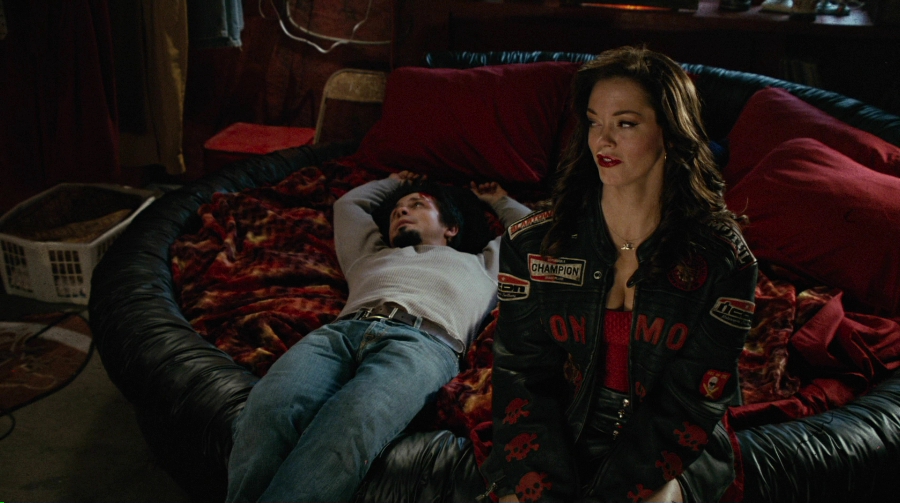 Charmed-Online-dot-net_PlanetTerror3712.jpg