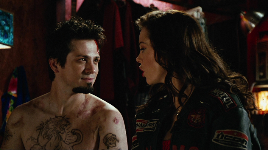 Charmed-Online-dot-net_PlanetTerror3755.jpg