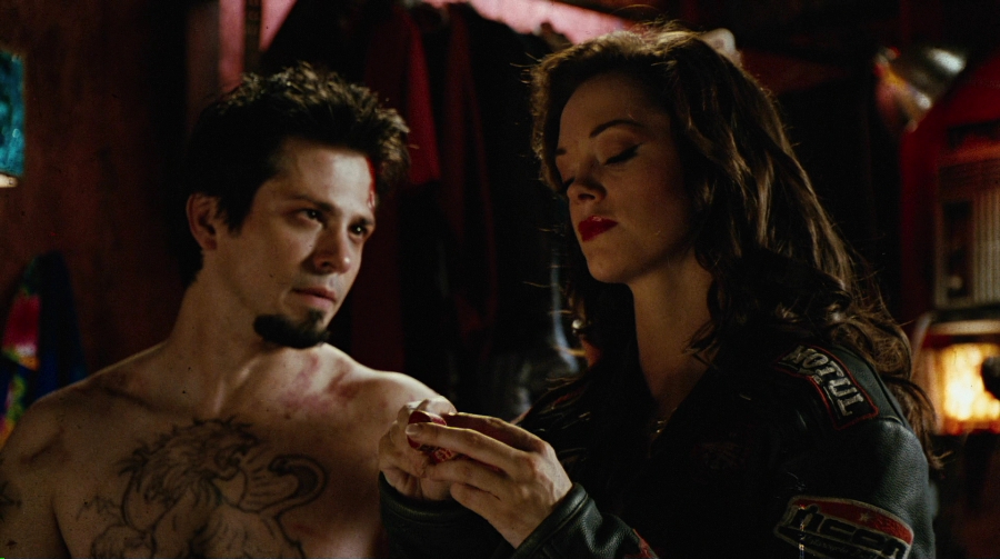 Charmed-Online-dot-net_PlanetTerror3812.jpg