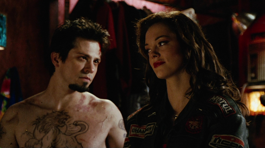 Charmed-Online-dot-net_PlanetTerror3814.jpg