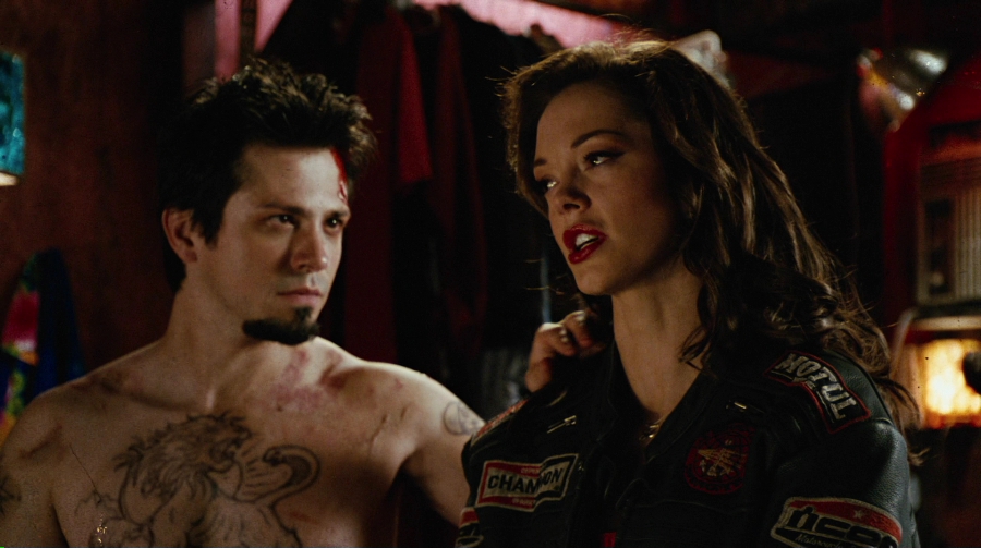 Charmed-Online-dot-net_PlanetTerror3815.jpg