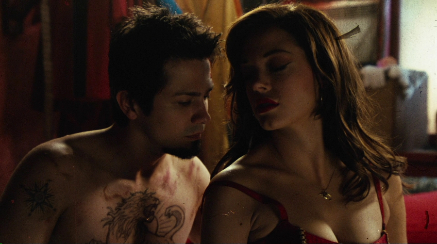 Charmed-Online-dot-net_PlanetTerror3831.jpg