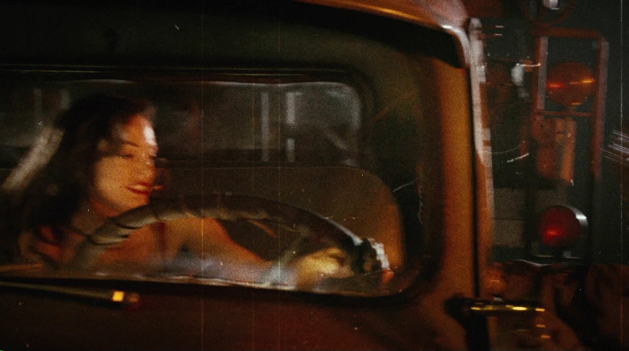 Charmed-Online-dot-net_PlanetTerror4125.jpg