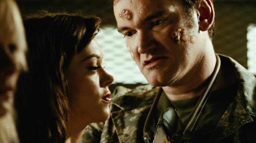 Charmed-Online-dot-net_PlanetTerror4577.jpg