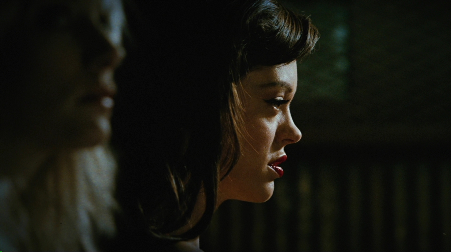 Charmed-Online-dot-net_PlanetTerror4592.jpg