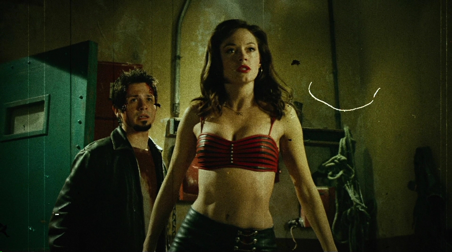 Charmed-Online-dot-net_PlanetTerror5143.jpg