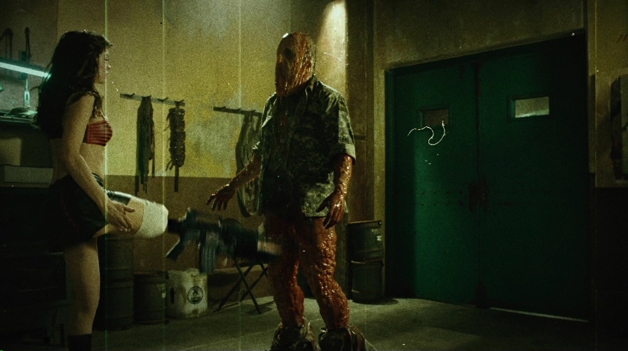 Charmed-Online-dot-net_PlanetTerror5145.jpg