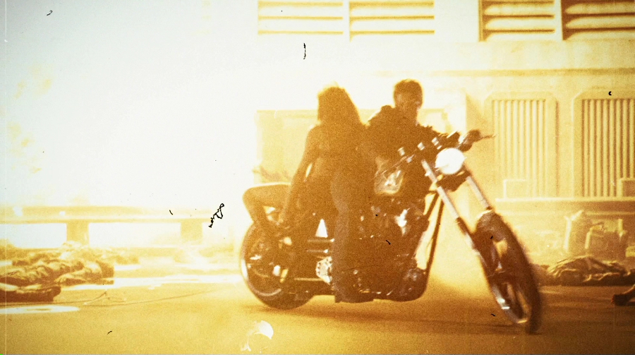 Charmed-Online-dot-net_PlanetTerror5234.jpg