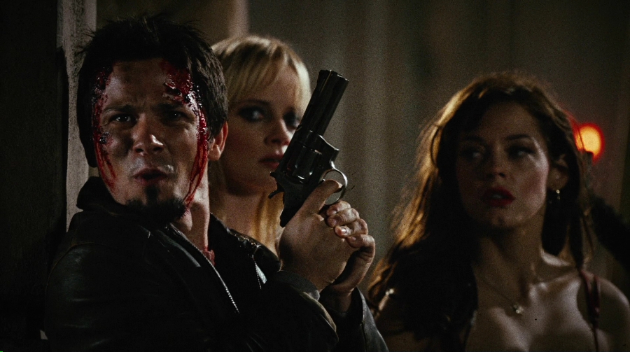 Charmed-Online-dot-net_PlanetTerror5293.jpg