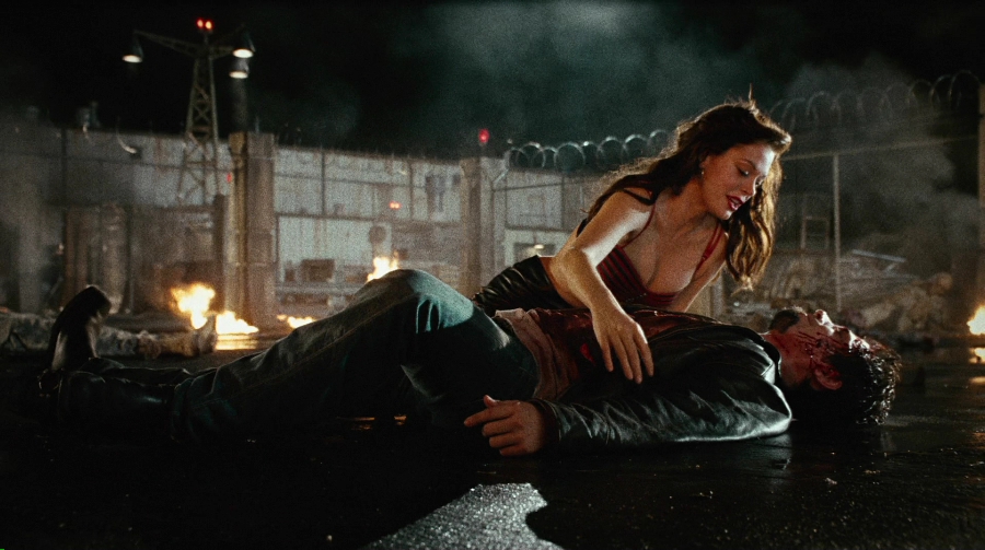 Charmed-Online-dot-net_PlanetTerror5537.jpg