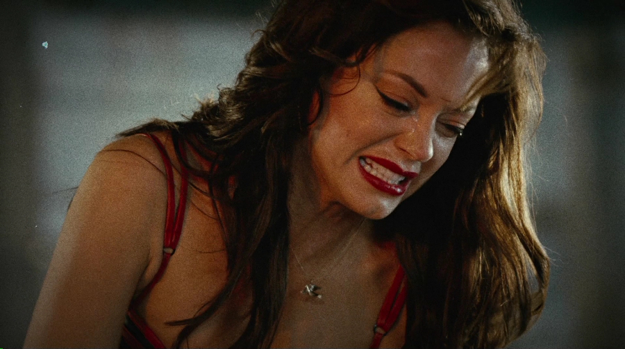 Charmed-Online-dot-net_PlanetTerror5693.jpg