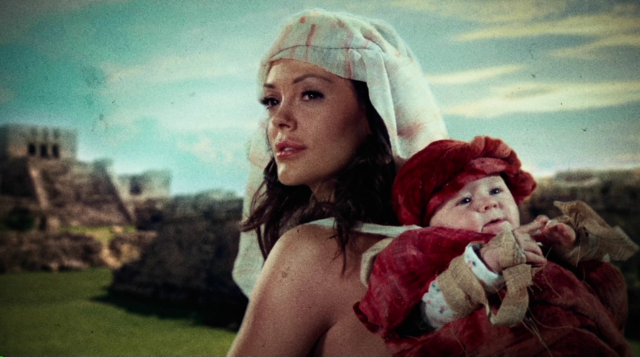 Charmed-Online-dot-net_PlanetTerror5835.jpg