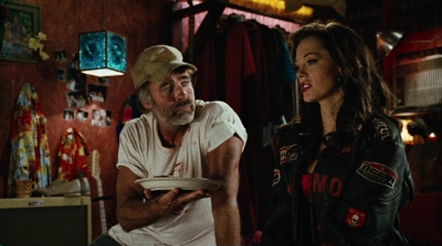 Charmed-Online-dot-net_PlanetTerror3685.jpg