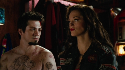 Charmed-Online-dot-net_PlanetTerror3740.jpg