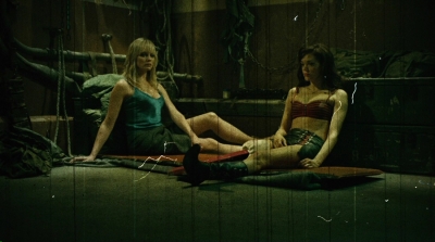 Charmed-Online-dot-net_PlanetTerror4864.jpg