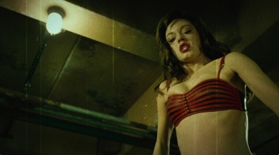 Charmed-Online-dot-net_PlanetTerror5007.jpg