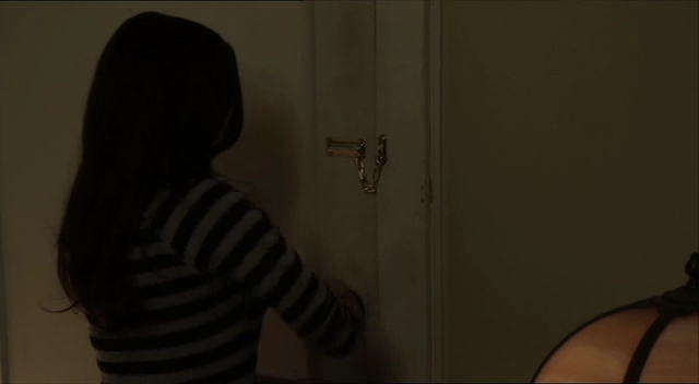Charmed-Online-dot-net_RosewoodLane0817.jpg