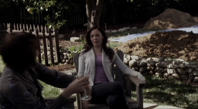 Charmed-Online-dot-net_RosewoodLane2207.jpg