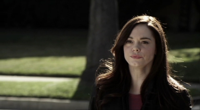 Charmed-Online-dot-net_RosewoodLane3038.jpg