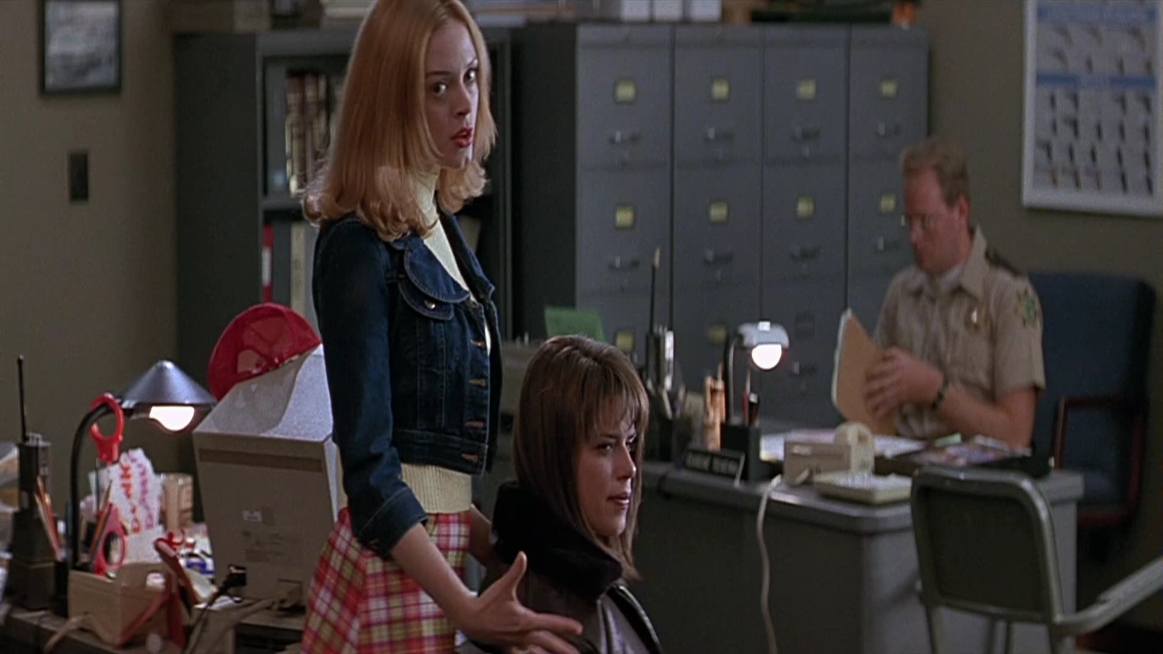 Charmed-Online-dot-NL-Scream1779.jpg