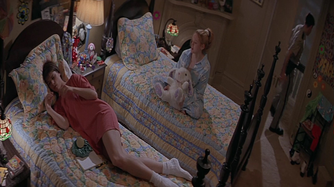 Charmed-Online-dot-NL-Scream1877.jpg