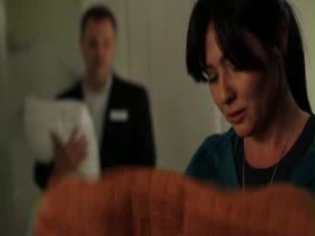 Charmed-Online-dot-net_Suite7-1x07-0239.jpg Charmed-Online-dot-net_Suite7-1x07-0239.jpg