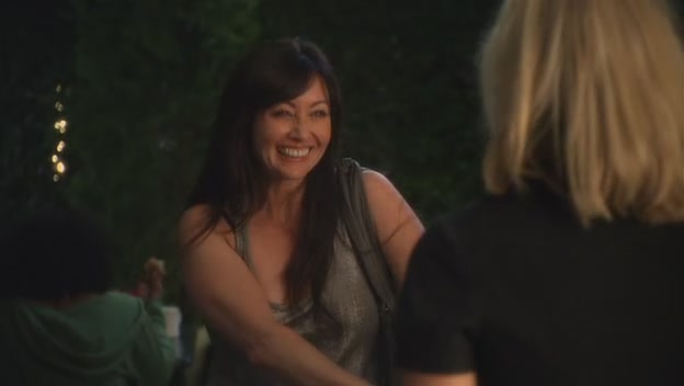 Charmed-Online-dot-net_90210-1x02TheJetSet1029.jpg