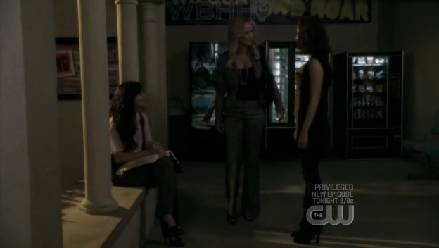 Charmed-Online-dot-net_90210-1x05-1034.jpg