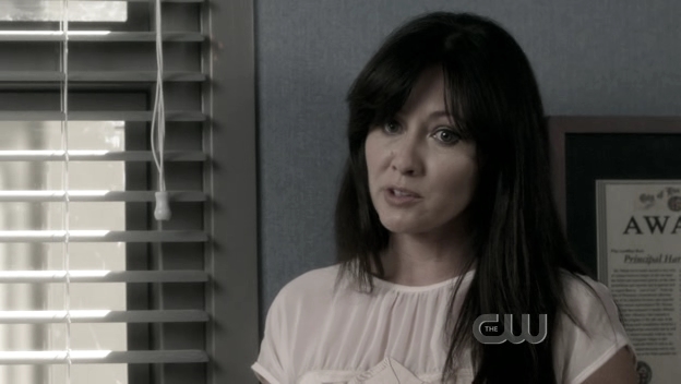 Charmed-Online_dot_nl-90210-S01E06-0091.jpg