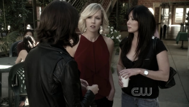 Charmed-Online_dot_nl-90210-S01E12-3722.jpg