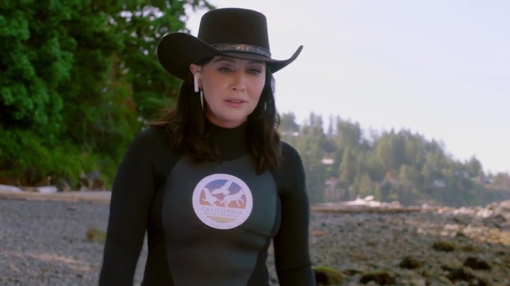 charmed-online-dot-nl_BH90210-1x02-01357.jpg