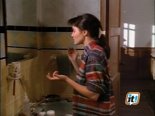 charmed-online_dot_nl-BeverlyHills90210-1x02-1389.jpg