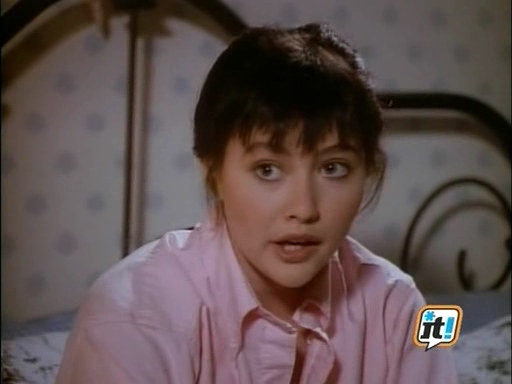 charmed-online_dot_nl-BeverlyHills90210-1x02-2104.jpg