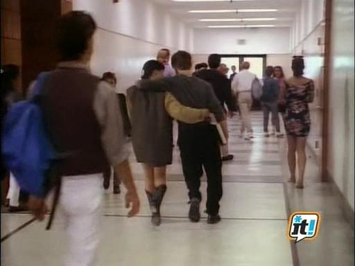 charmed-online_dot_nl-BeverlyHills90210-1x02-2474.jpg
