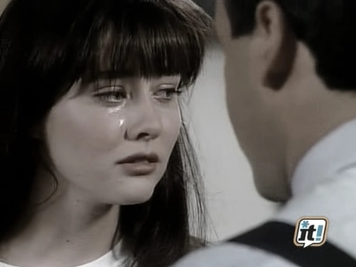 charmed-online_dot_nl-BeverlyHills91210_2x03-2001.jpg