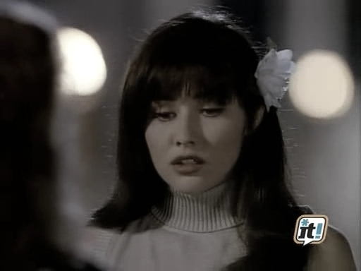 charmed-online_dot_nl-BeverlyHills91210_2x06-2356.jpg