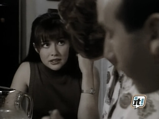 charmed-online_dot_nl-BeverlyHills91210_2x10-1107.jpg
