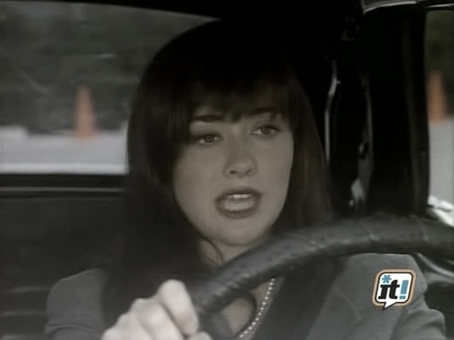 charmed-online_dot_nl-beverlyhills90210-2x11-0158.jpg