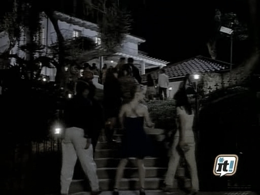 charmed-online_dot_nl-beverlyhills90210-2x11-1433.jpg