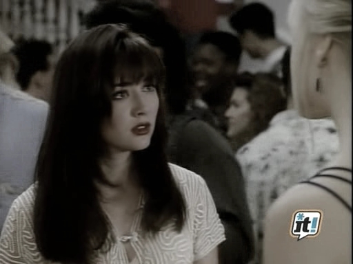 charmed-online_dot_nl-beverlyhills90210-2x11-1757.jpg