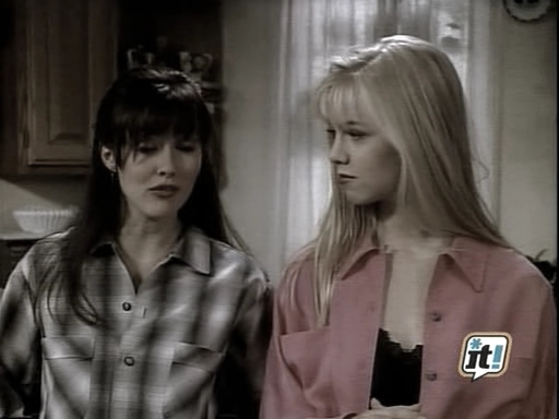 charmed-online_dot_nl-beverlyhills90210-2x11-2320.jpg