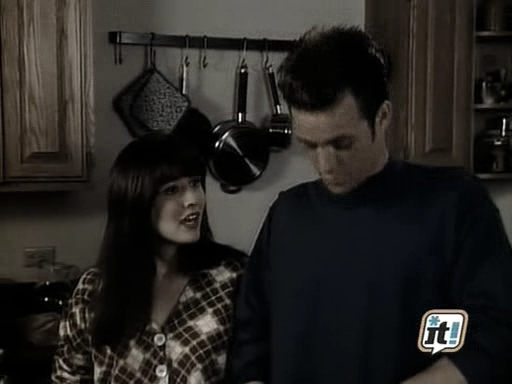 charmed-online_dot_nl-beverlyhills90210-2x12-1411.jpg