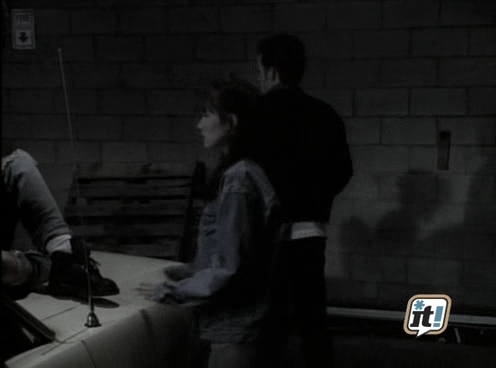 charmed-online_dot_nl-BeverlyHills90210-2x15-1710.jpg