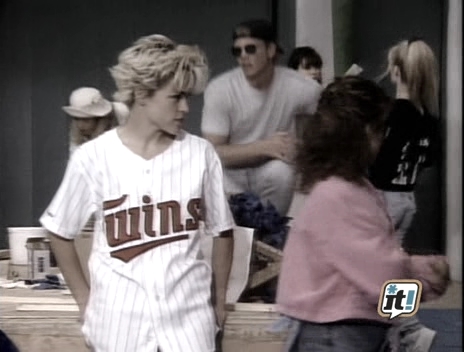 charmed-online_dot_nl-BeverlyHills90210-2x16-0956.jpg