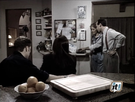 charmed-online_dot_nl-BeverlyHills90210-2x16-1229.jpg