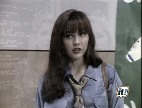 charmed-online_dot_nl-BeverlyHills90210-2x16-1553.jpg