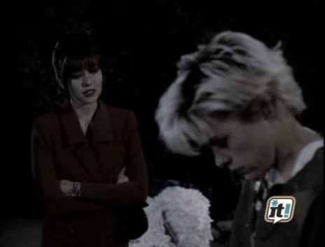 charmed-online_dot_nl-BeverlyHills90210-2x16-2216.jpg