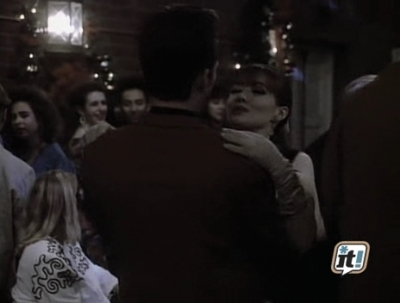 charmed-online_dot_nl-BeverlyHills90210-2x17-2119.jpg