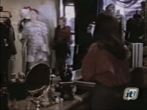 charmed-online_dot_nl-BeverlyHills90210-2x18-0240.jpg