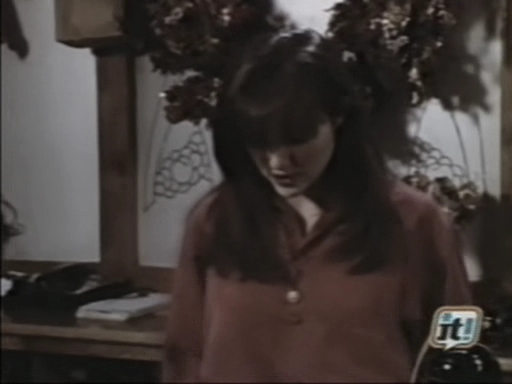 charmed-online_dot_nl-BeverlyHills90210-2x18-0265.jpg